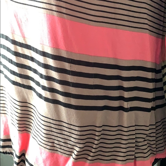 Loft Blouse w Pink, Tan & Black - Picture 5 of 5